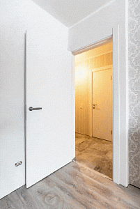 Дверь в эмали Локатто